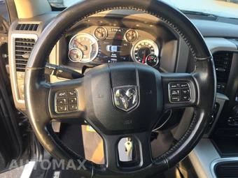 2017 Ram 1500 Big Horn Crew Cab Short Bed - miniatura 10