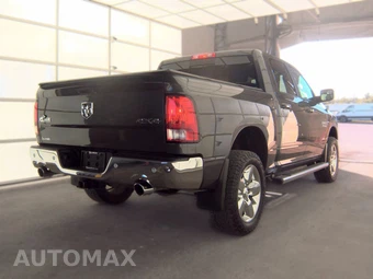 2017 Ram 1500 Big Horn Crew Cab Short Bed - miniatura 4