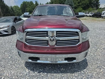 2017 Ram 1500 Big Horn Crew Cab Short Bed – miniatura 2