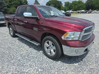 2017 Ram 1500 Big Horn Crew Cab Short Bed – miniatura 3