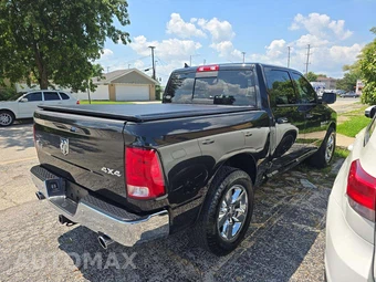 2017 Ram 1500 Big Horn Crew Cab Short Bed - miniatura 3