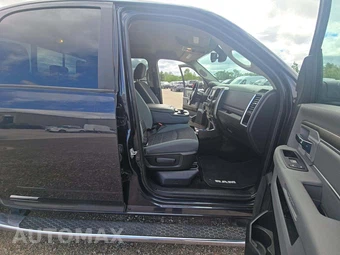 2017 Ram 1500 Big Horn Crew Cab Short Bed - miniatura 15