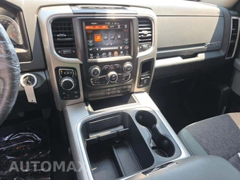 2017 Ram 1500 Big Horn Crew Cab Short Bed - miniatura 7