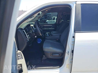 2017 Ram 1500 Big Horn Crew Cab Short Bed - miniatura 3