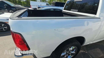 2017 Ram 1500 Big Horn Crew Cab Short Bed – miniatura 31