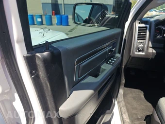 2017 Ram 1500 Big Horn Crew Cab Short Bed – miniatura 9