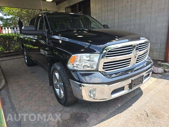 2017 Ram 1500 Big Horn Crew Cab Short Bed - miniatura 4