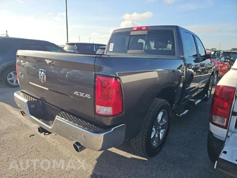 2017 Ram 1500 Big Horn Crew Cab Short Bed - miniatura 4