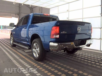 2017 Ram 1500 Big Horn Crew Cab Short Bed – miniatura 6