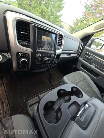 2017 Ram 1500 Big Horn Crew Cab Short Bed - miniatura 10