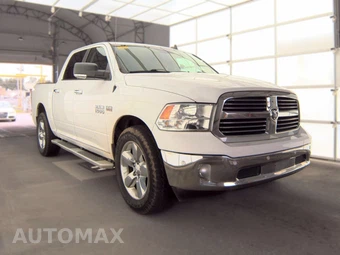 2017 Ram 1500 Big Horn Crew Cab Short Bed - miniatura 3