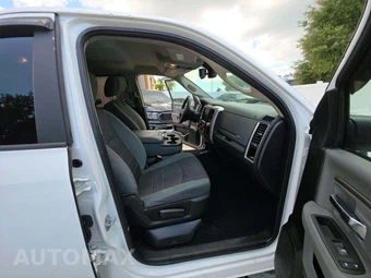 2017 Ram 1500 Big Horn Extended Cab Medium Bed – miniatura 18