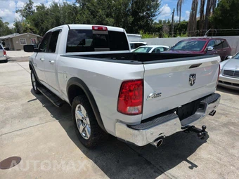 2017 Ram 1500 Big Horn Extended Cab Medium Bed – miniatura 2