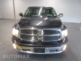 2017 Ram 1500 Big Horn Extended Cab Medium Bed - miniatura 2