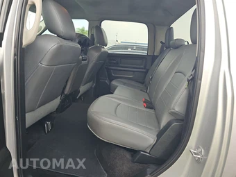 2017 Ram 1500 Express Crew Cab Short Bed - miniatura 13