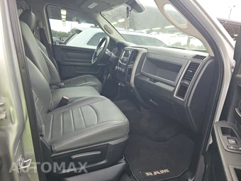 2017 Ram 1500 Express Crew Cab Short Bed - miniatura 8