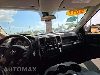 2017 Ram 1500 Express Crew Cab Short Bed - miniatura 10