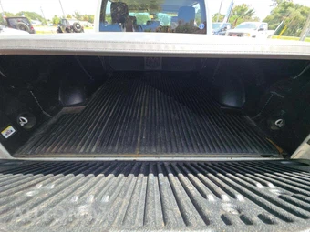 2017 Ram 1500 Express Crew Cab Short Bed - miniatura 14