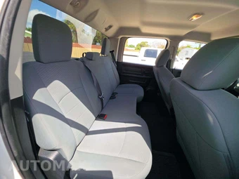 2017 Ram 1500 Express Crew Cab Short Bed - miniatura 16