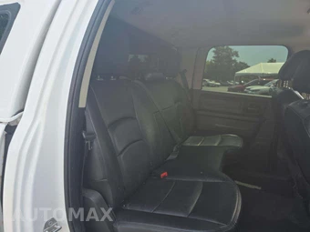 2017 Ram 1500 Express Crew Cab Short Bed – miniatura 16