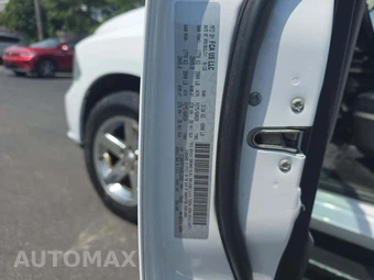 2017 Ram 1500 Express Crew Cab Short Bed – miniatura 5