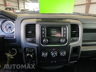 2017 Ram 1500 Express Crew Cab Short Bed – miniatura 11