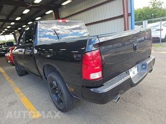 2017 Ram 1500 Express Crew Cab Short Bed – miniatura 6