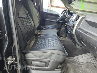 2017 Ram 1500 Express Crew Cab Short Bed – miniatura 8