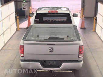2017 Ram 1500 Express Extended Cab Medium Bed - miniatura 5