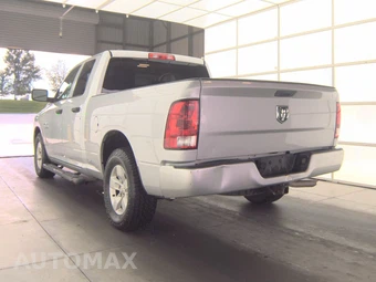 2017 Ram 1500 Express Extended Cab Medium Bed - miniatura 6