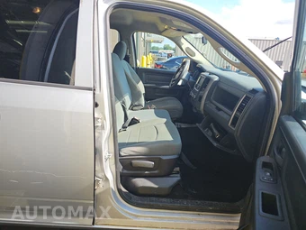 2017 Ram 1500 Express Extended Cab Medium Bed - miniatura 8