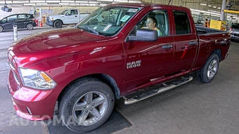 2017 Ram 1500 Express Extended Cab Medium Bed