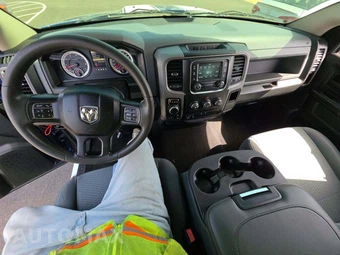 2017 Ram 1500 Express Extended Cab Medium Bed - miniatura 10