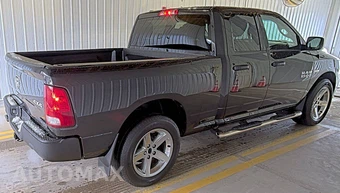 2017 Ram 1500 Express Extended Cab Medium Bed – miniatura 4