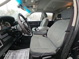 2017 Ram 1500 Express Extended Cab Medium Bed – miniatura 7