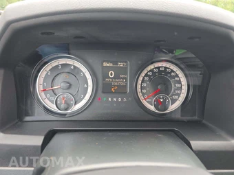 2017 Ram 1500 Express Extended Cab Medium Bed – miniatura 6