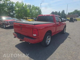 2017 Ram 1500 Express Extended Cab Medium Bed – miniatura 3