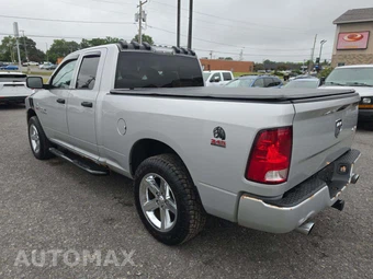 2017 Ram 1500 Express Extended Cab Medium Bed - miniatura 2