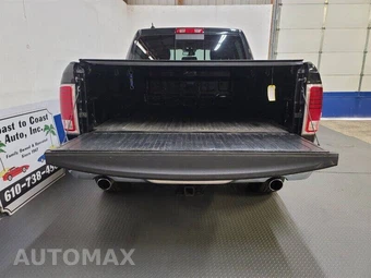 2017 Ram 1500 Laramie Crew Cab Extra Short Bed - miniatura 31