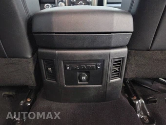 2017 Ram 1500 Laramie Crew Cab Extra Short Bed - miniatura 33