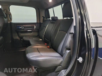 2017 Ram 1500 Laramie Crew Cab Extra Short Bed - miniatura 6