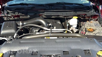 2017 Ram 1500 Laramie Crew Cab Medium Bed - miniatura 32