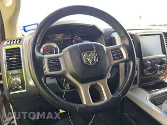 2017 Ram 1500 Laramie Crew Cab Short Bed - miniatura 10