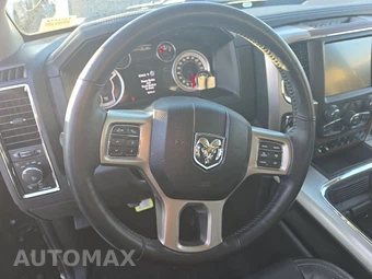 2017 Ram 1500 Laramie Crew Cab Short Bed – miniatura 10