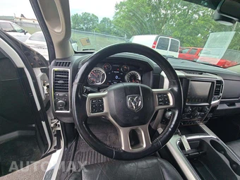 2017 Ram 1500 Laramie Crew Cab Short Bed – miniatura 21
