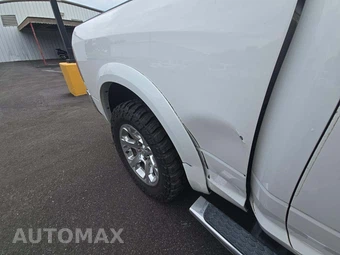 2017 Ram 1500 Laramie Crew Cab Short Bed – miniatura 30