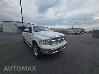 2017 Ram 1500 Laramie Crew Cab Short Bed – miniatura 4
