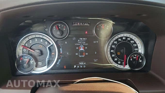 2017 Ram 1500 Laramie Crew Cab Short Bed - miniatura 17
