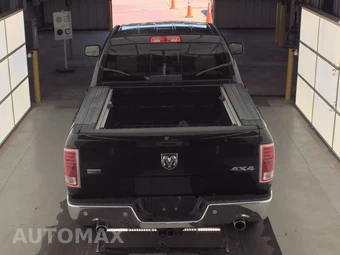 2017 Ram 1500 Laramie Crew Cab Short Bed - miniatura 5