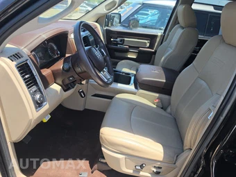2017 Ram 1500 Laramie Crew Cab Short Bed - miniatura 7